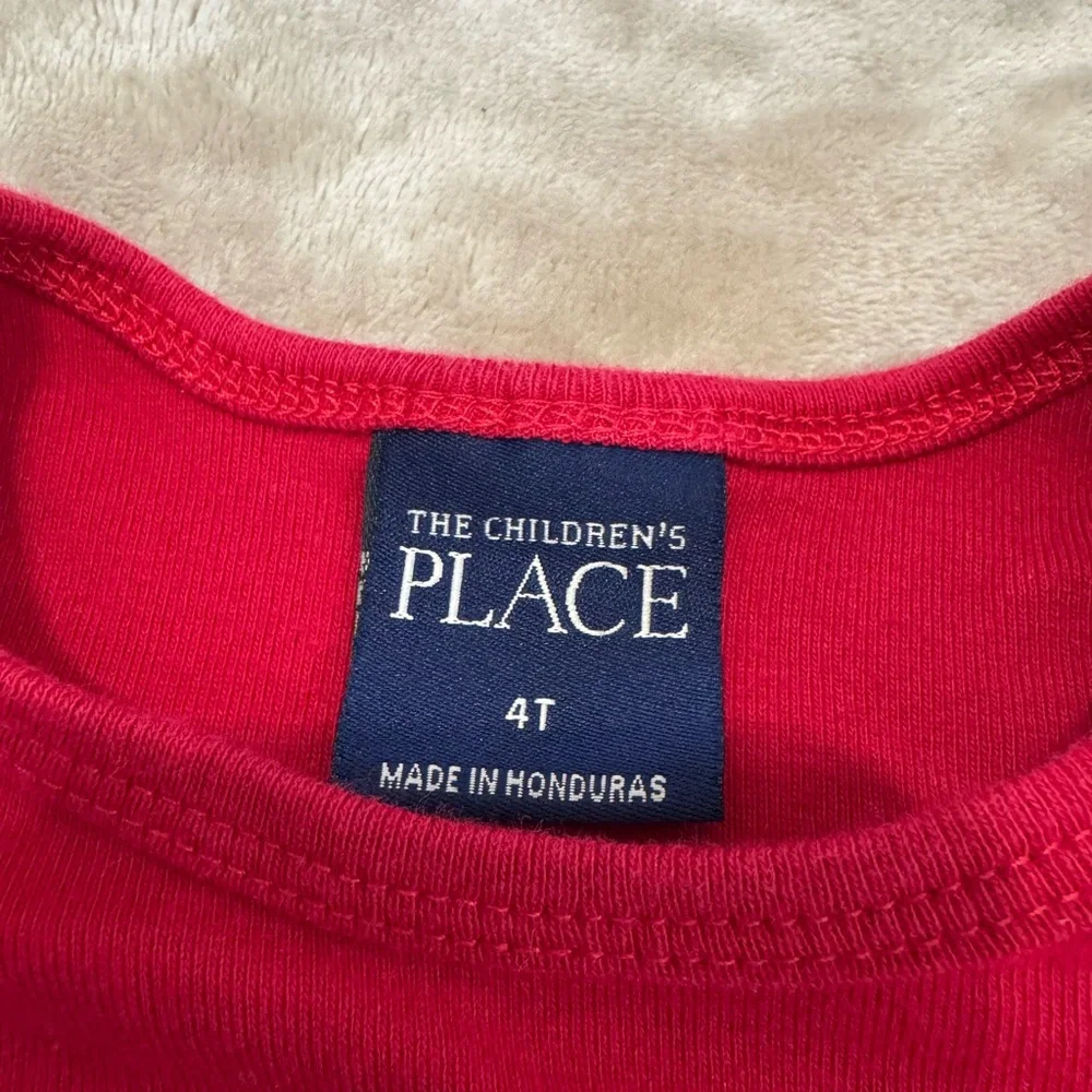 The Children Place Valentines heart embroidered girls size 4T(PreLoved)